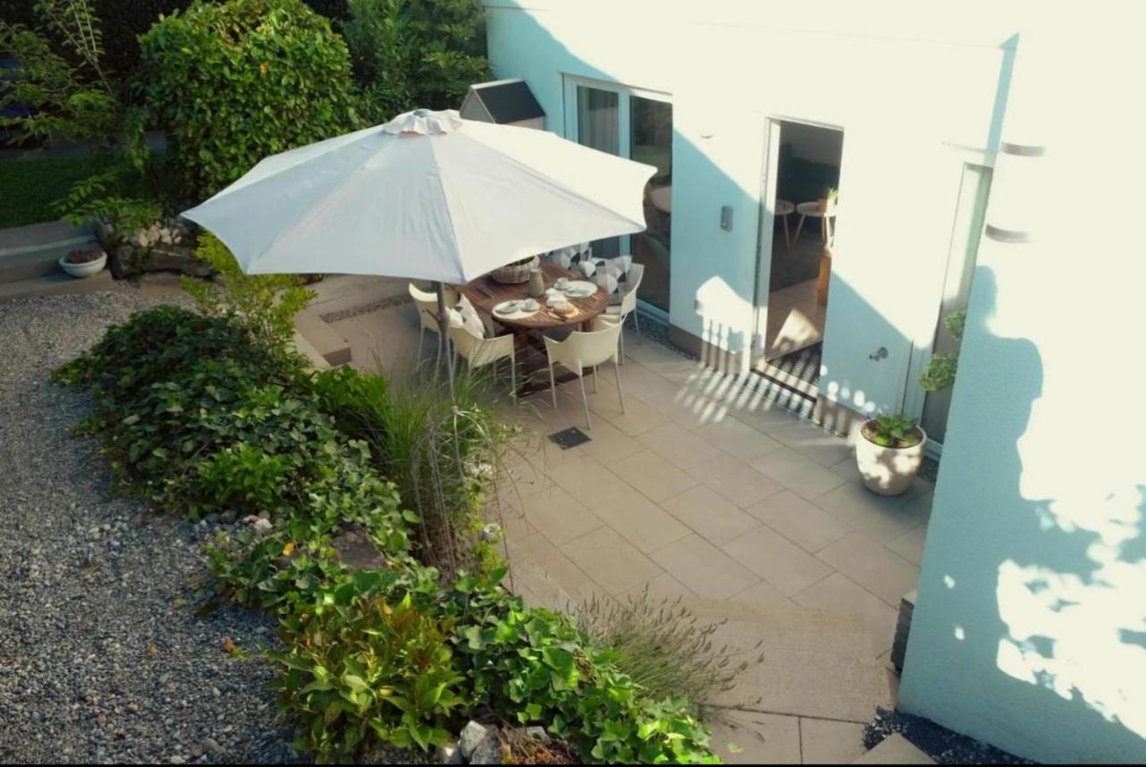 Muellers Gaestehaus Berg bei Ravensburg ภายนอก รูปภาพ